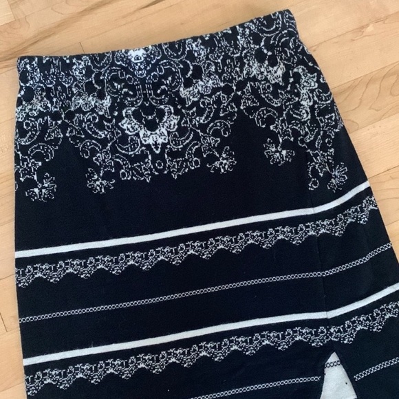 Free People Irreplaceable Black & White Sweater Pencil Skirt - Picture 4 of 6